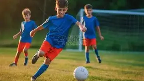 曼联前守门教练盛赞德赫亚稳定出色，奥纳纳表现未达预期